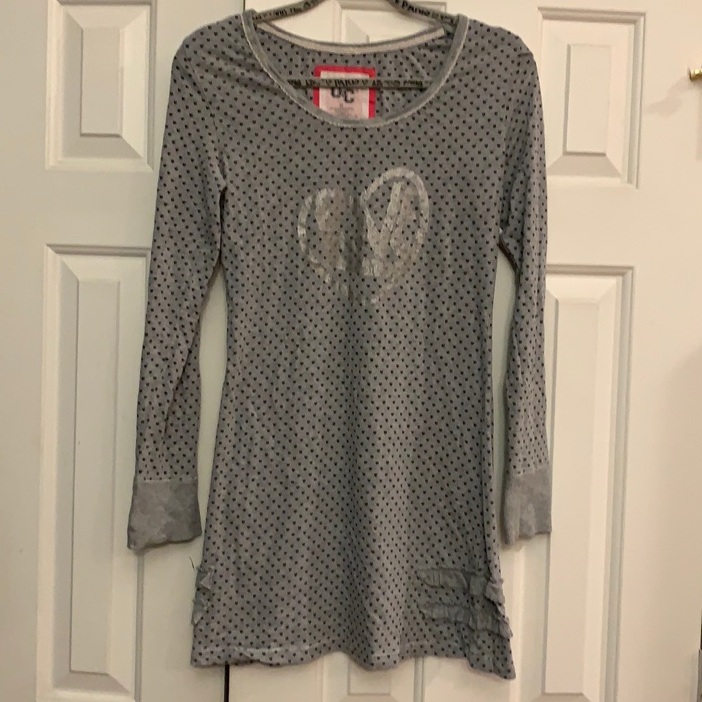 U of C  gray PJ/Dress w/tiny black hearts &ruffles